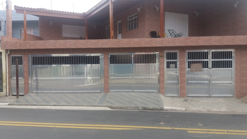 Portão de Alumínio Basculante Centro de São Paulo - Portão de Alumínio com Vidro